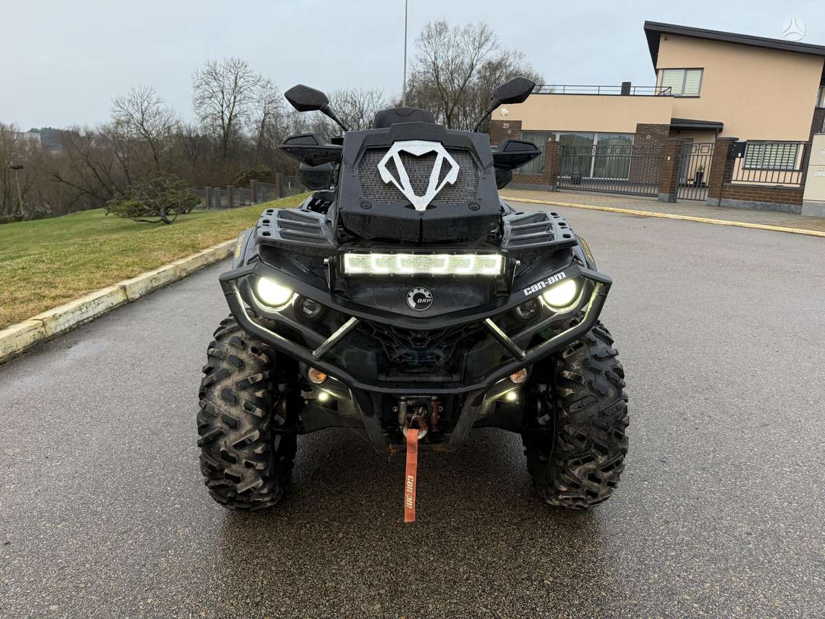 Can-Am Outlander Max 976cc, keturračiai