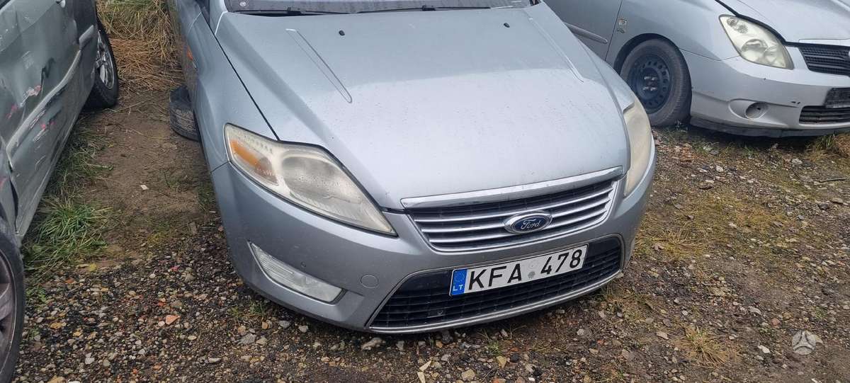 Ford Mondeo for parts