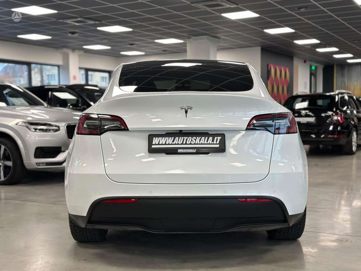 Tesla Model Y, 82 кВт·ч, Хэтчбек