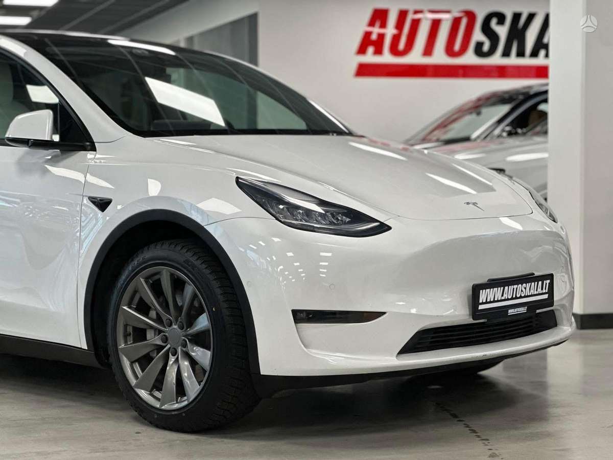Tesla Model Y, 82 кВт·ч, Хэтчбек