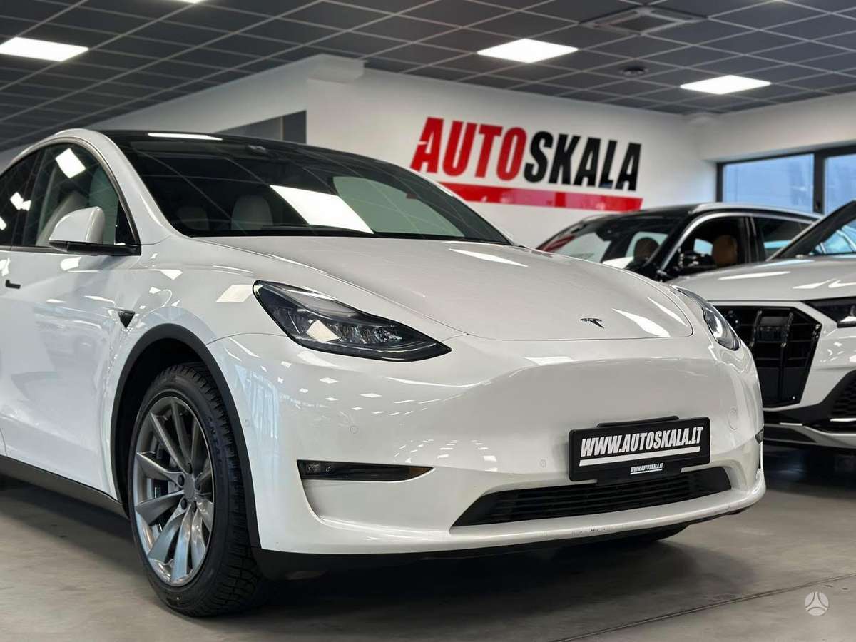 Tesla Model Y, 82 кВт·ч, Хэтчбек