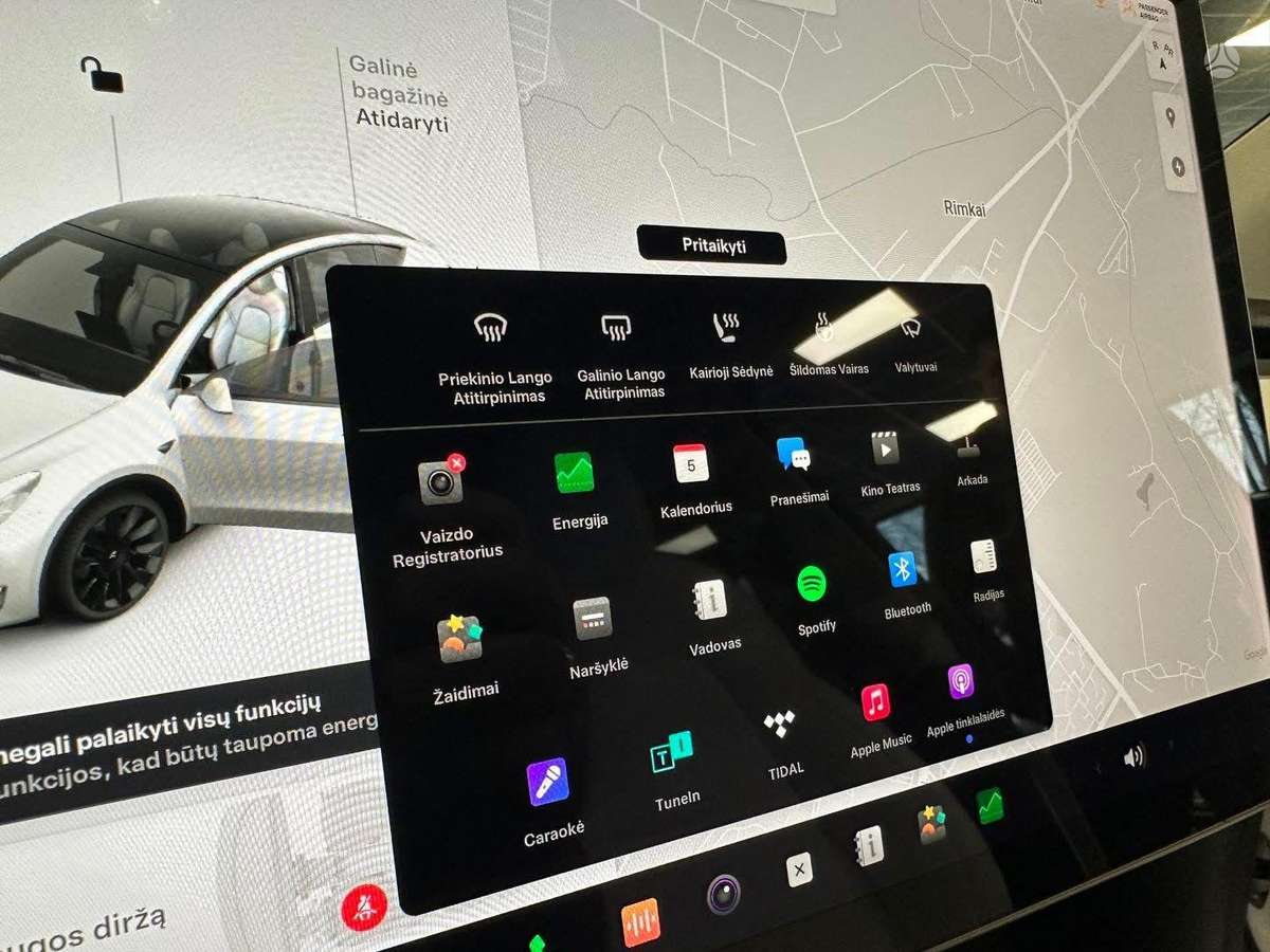 Tesla Model Y, 82 кВт·ч, Хэтчбек