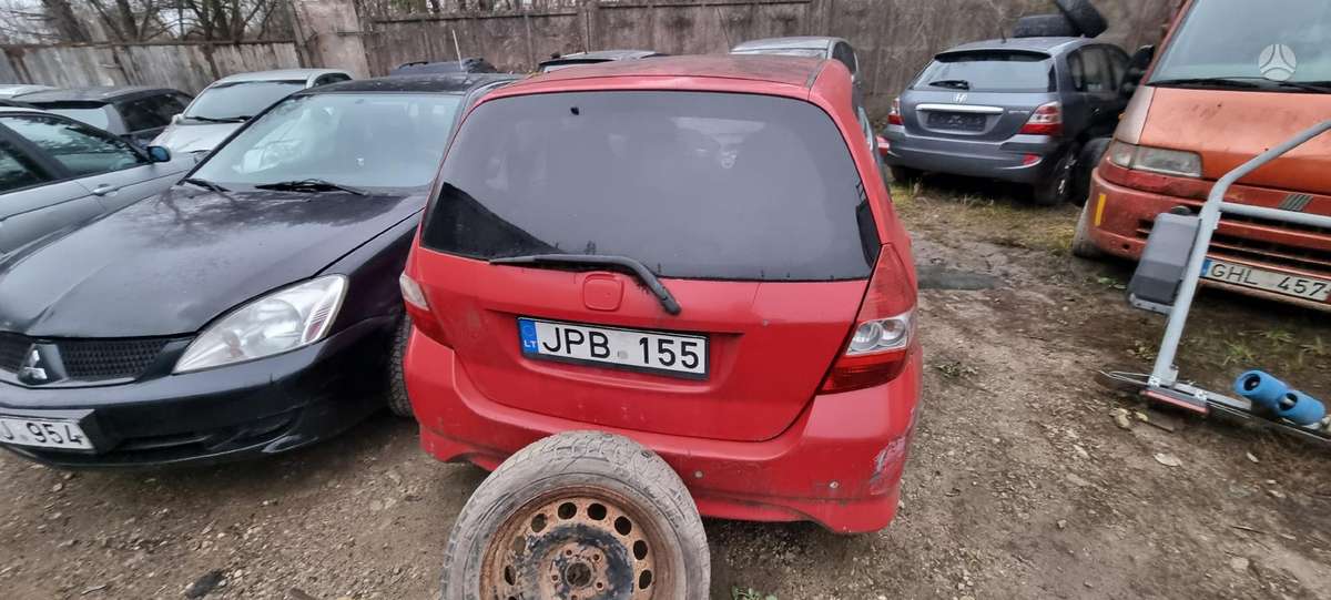 Honda Jazz dalimis