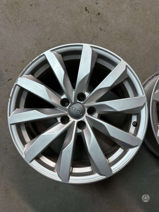 Audi, lengvojo lydinio, R18