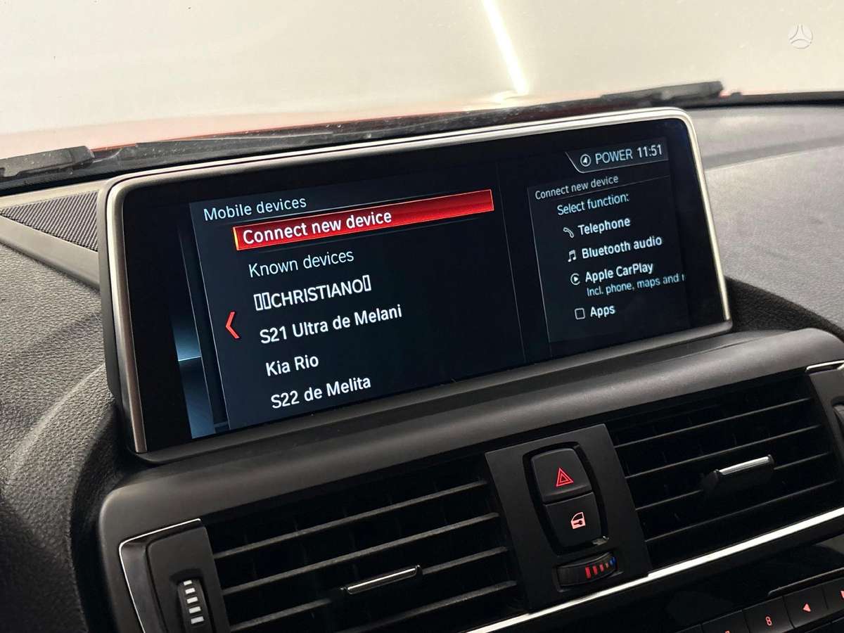 BMW 120, 2.0 l., hatchback