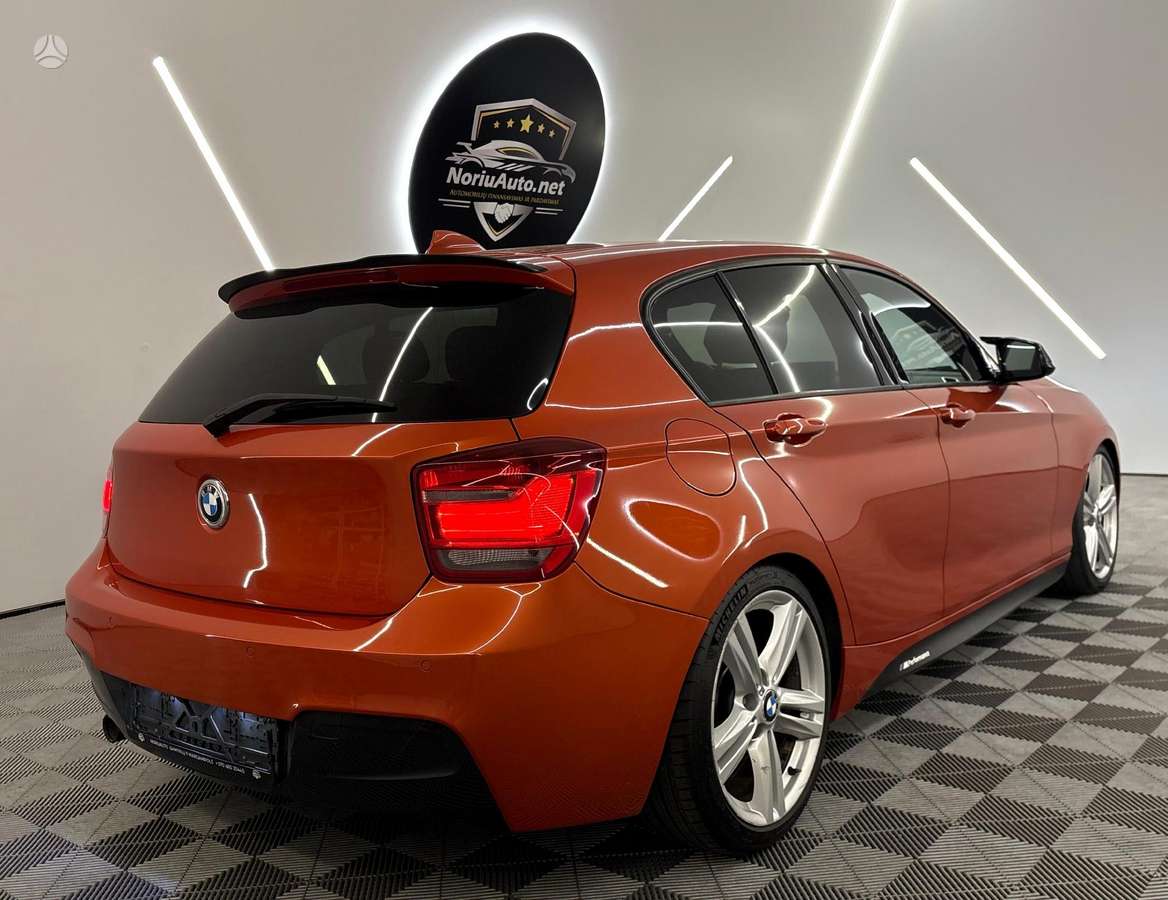 BMW 120, 2.0 l., hatchback