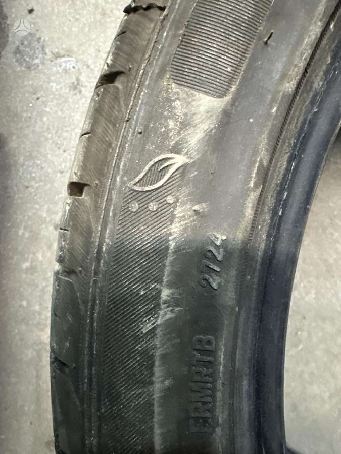Veloce, summer 245/40 R18
