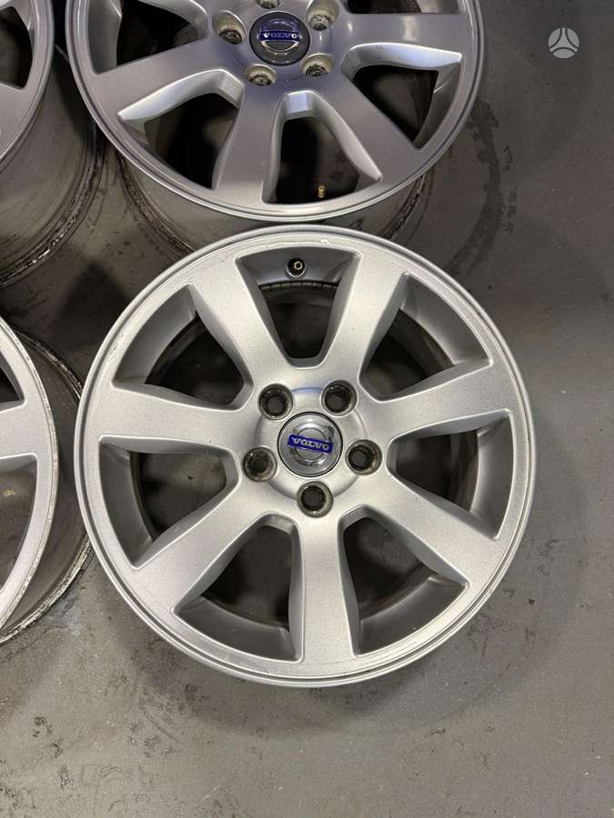 Volvo, light alloy, R16