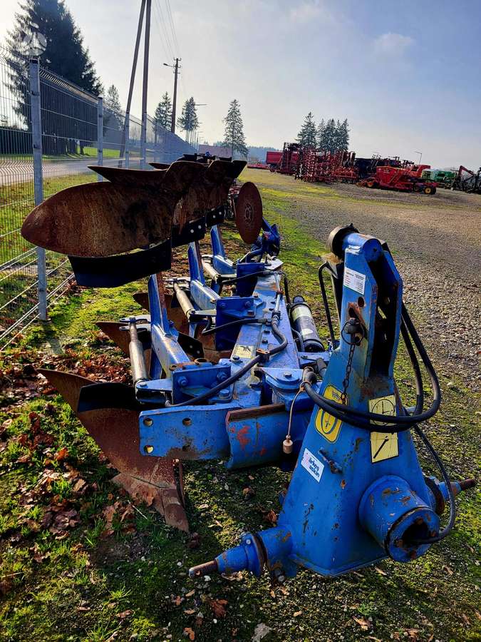 Överum 3x3 XCELSIOR, arkli