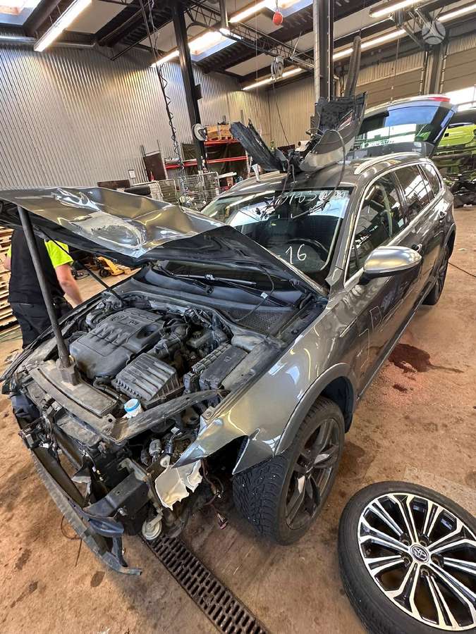 Volkswagen Passat Alltrack Dfca variklio kodas