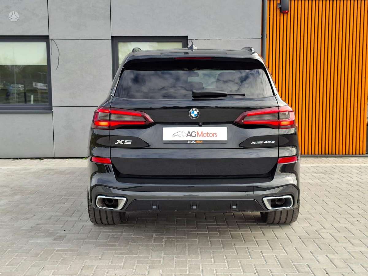 BMW X5 - 7
