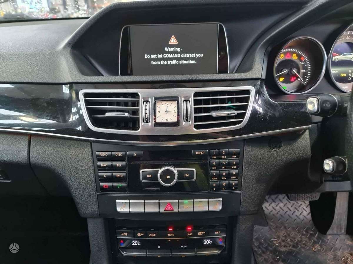 Mercedes-Benz E250