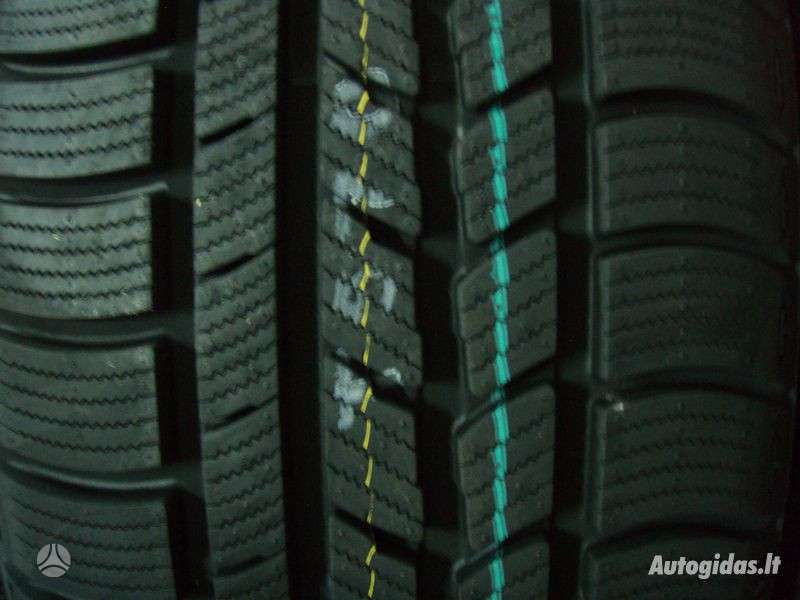 Michelin, žieminės 235/55 R17