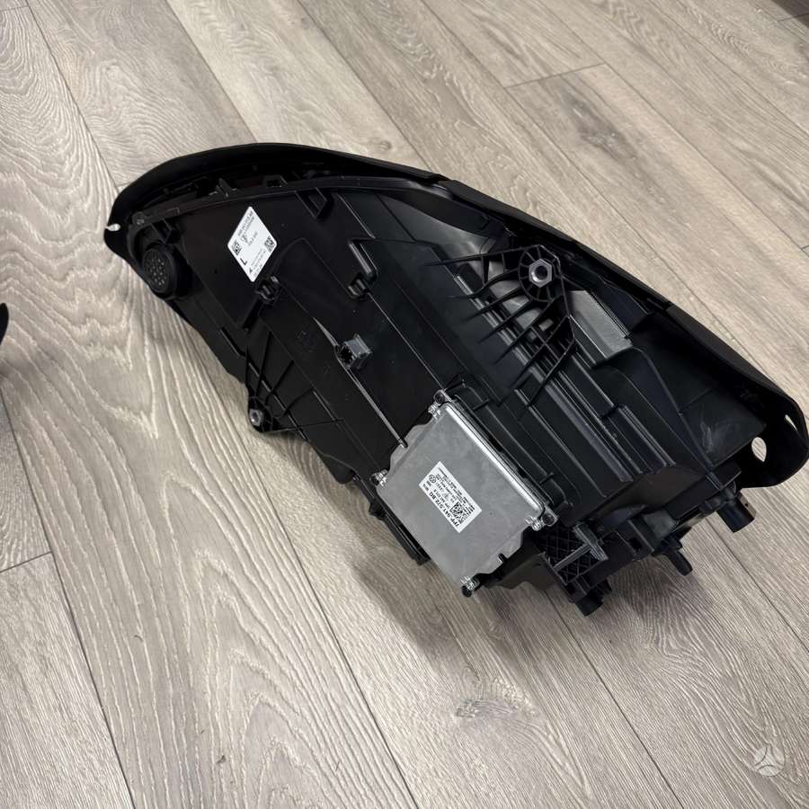 Porsche Macan žibintai