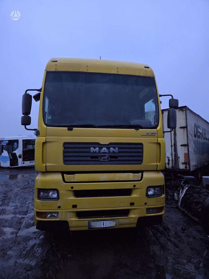 MAN TGA 26.390, trucks
