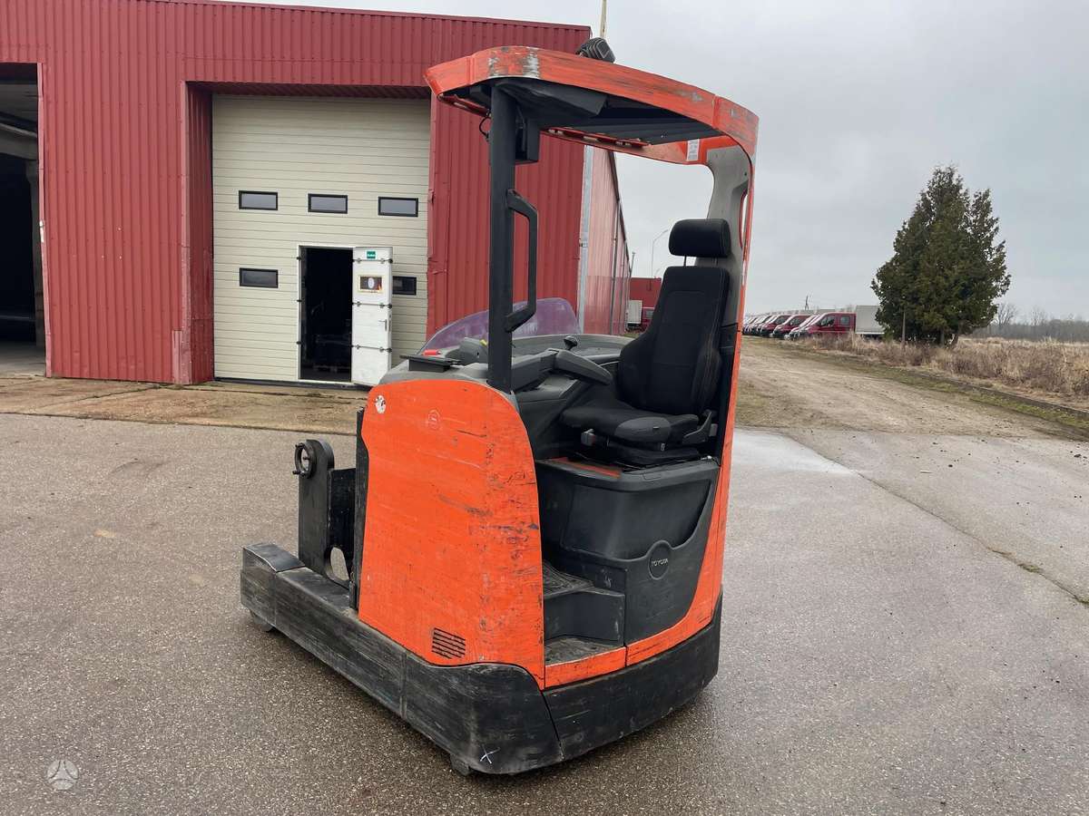 Toyota RRE200H, forklifts