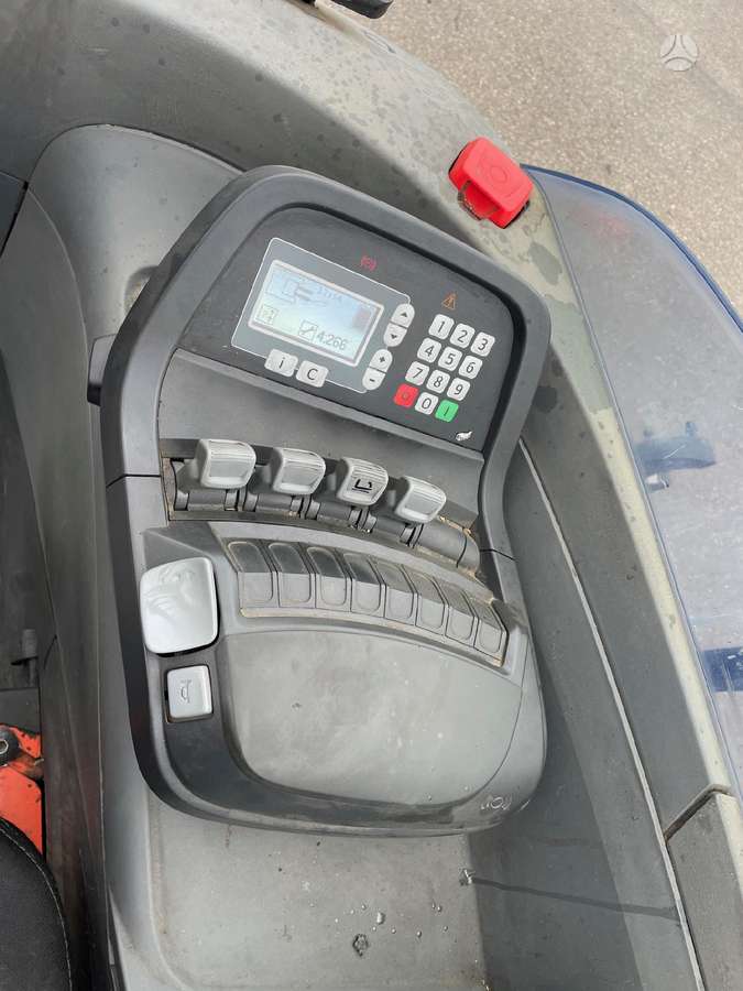Toyota RRE200H, forklifts