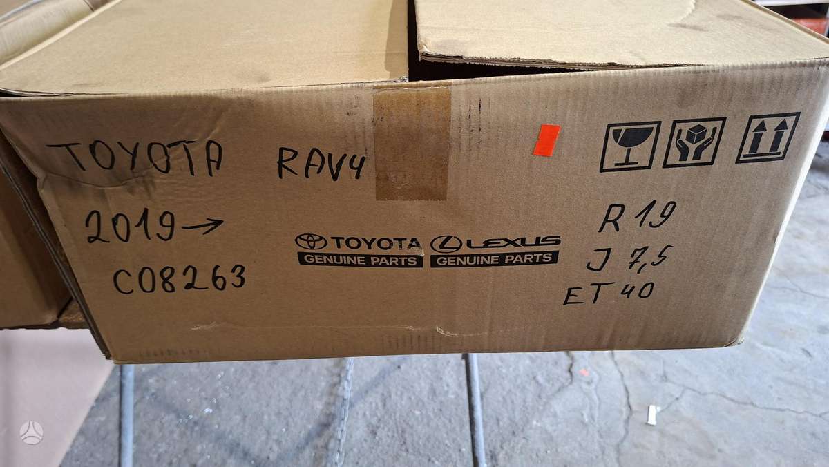 Toyota RAV4, 4261142610, Cen29879