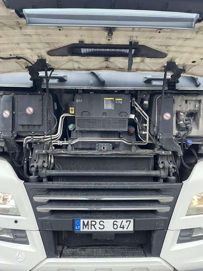 MAN TGX 18.460, double sleeper