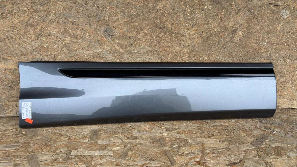 Audi Q8, 4M8853969, Cen30009