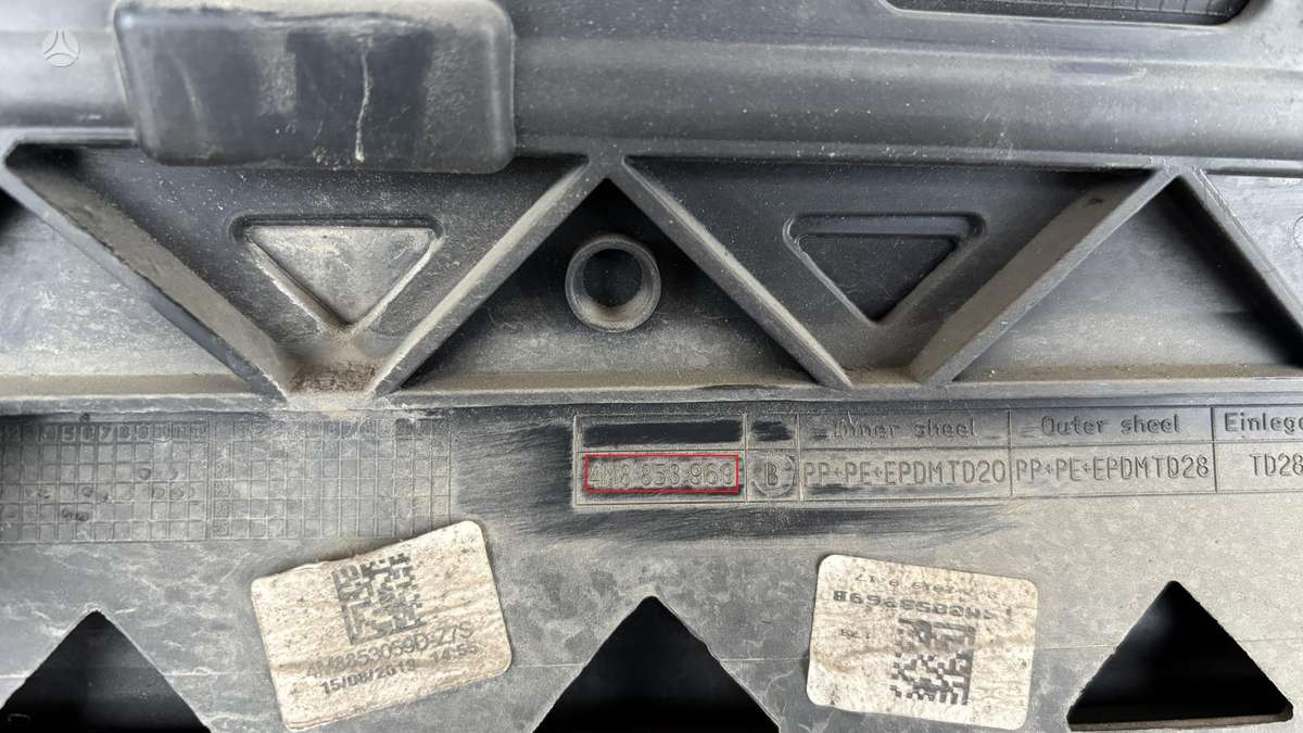 Audi Q8, 4M8853969, Cen30010