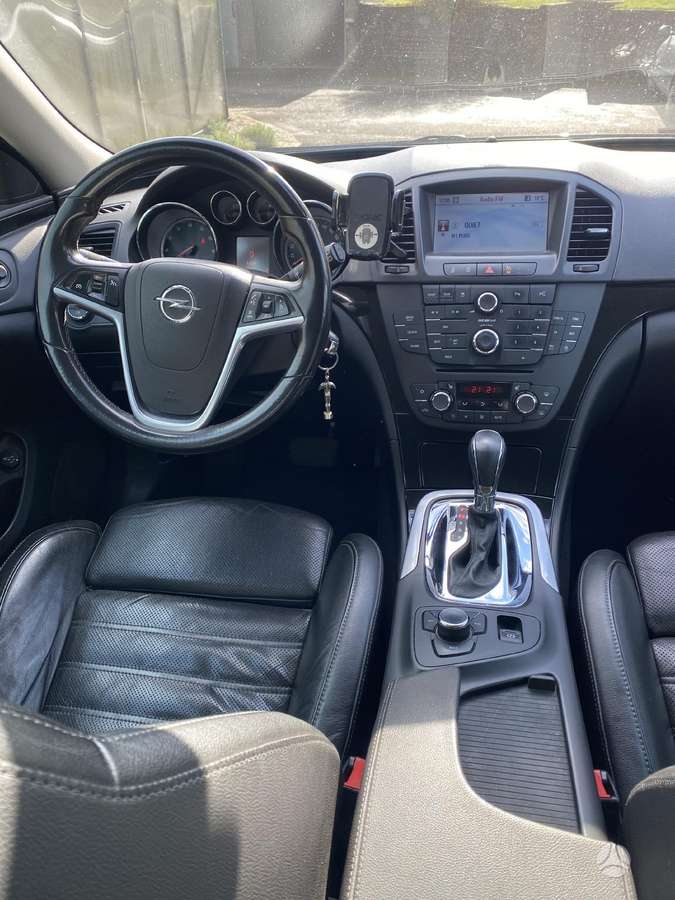Opel Insignia, 2.0 l., Универсал