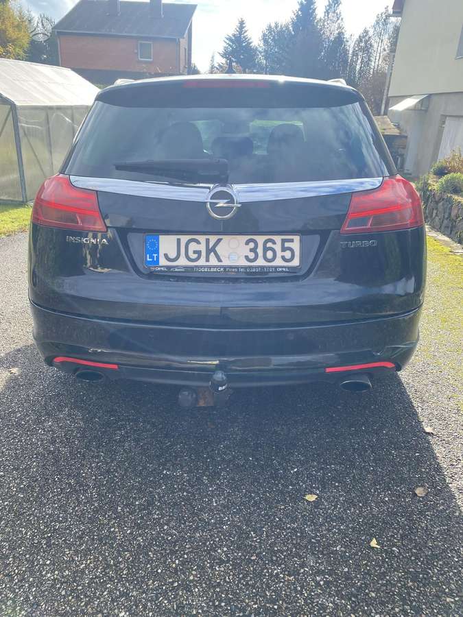 Opel Insignia, 2.0 l., Универсал