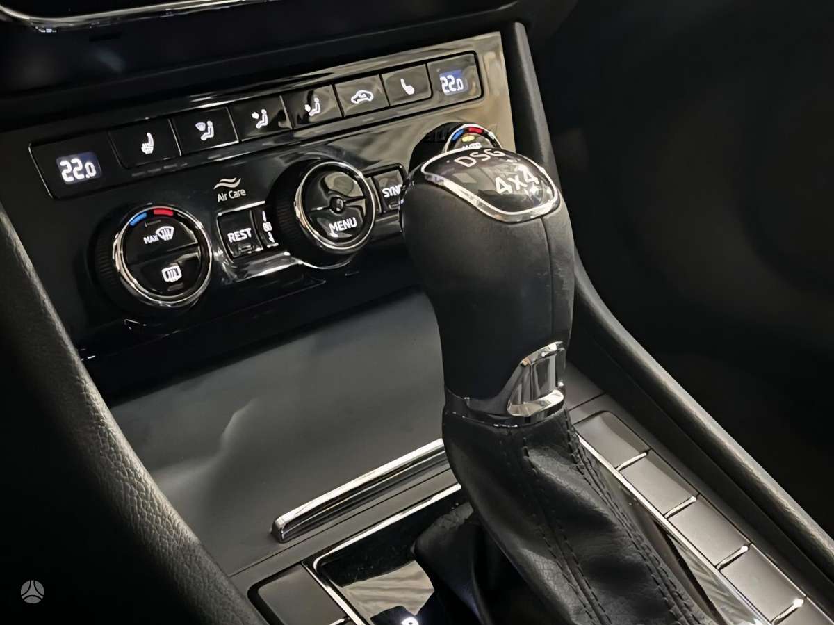 Skoda Superb, 2.0 l., hatchback