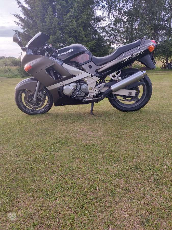 Kawasaki ZZR 600cc, superbikes