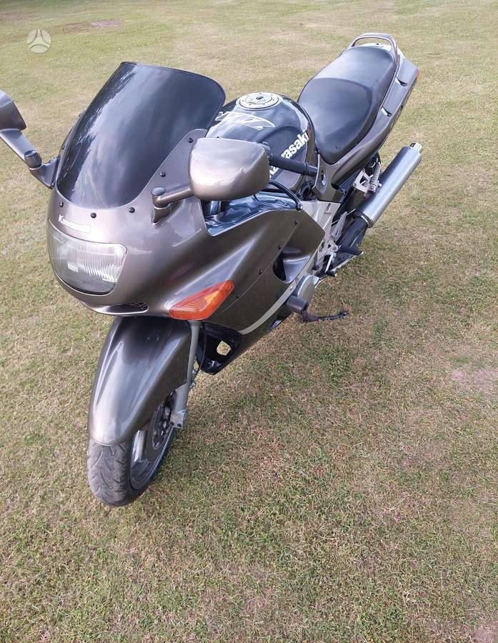 Kawasaki ZZR 600cc, superbikes