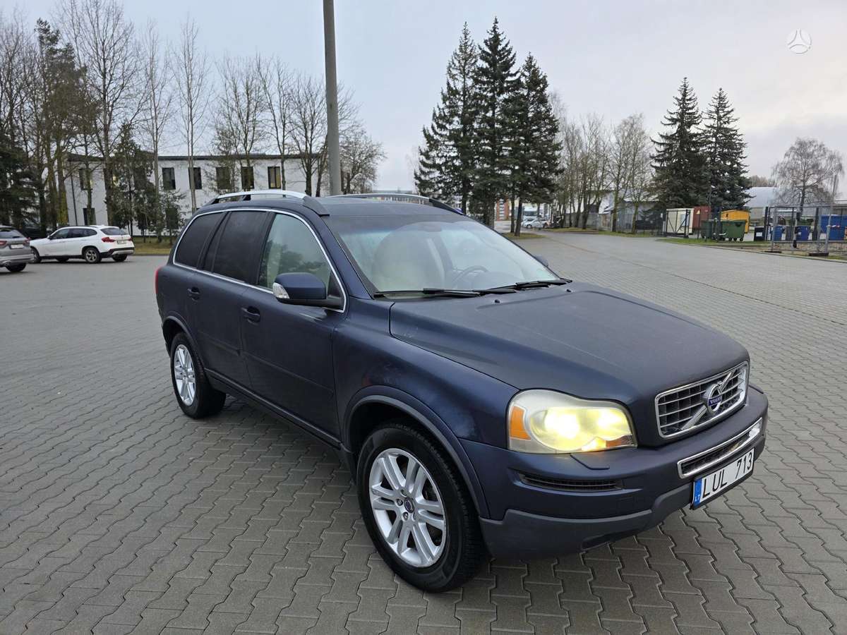 Volvo XC90, 3.2 l., off-road / crossover