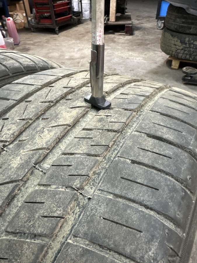 Falken, vasaras 245/40 R18