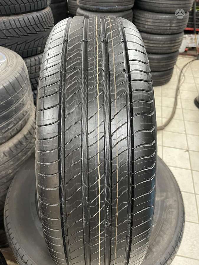 Michelin Primacy 4, summer 215/65 R17