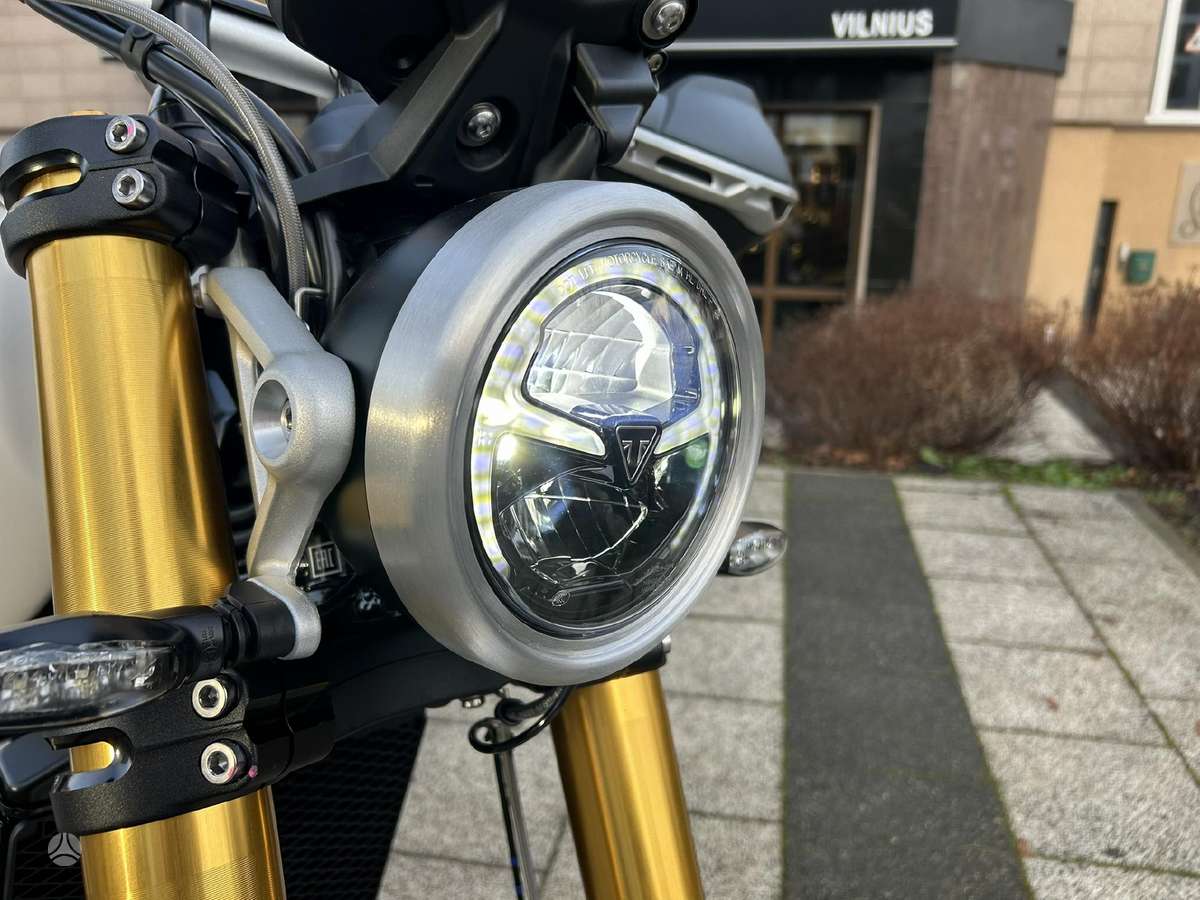 Triumph Scrambler 1200cc, street / classic