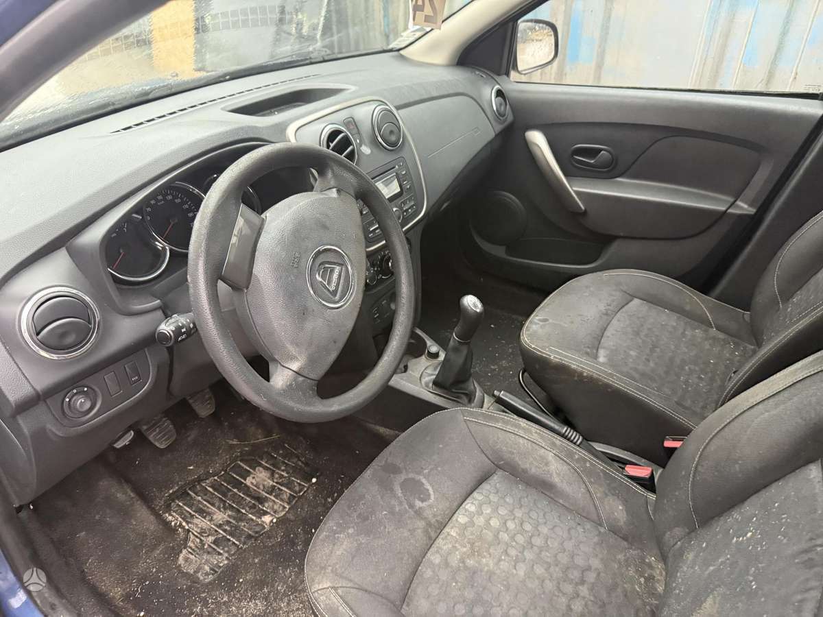 Dacia Sandero rezerves daļās
