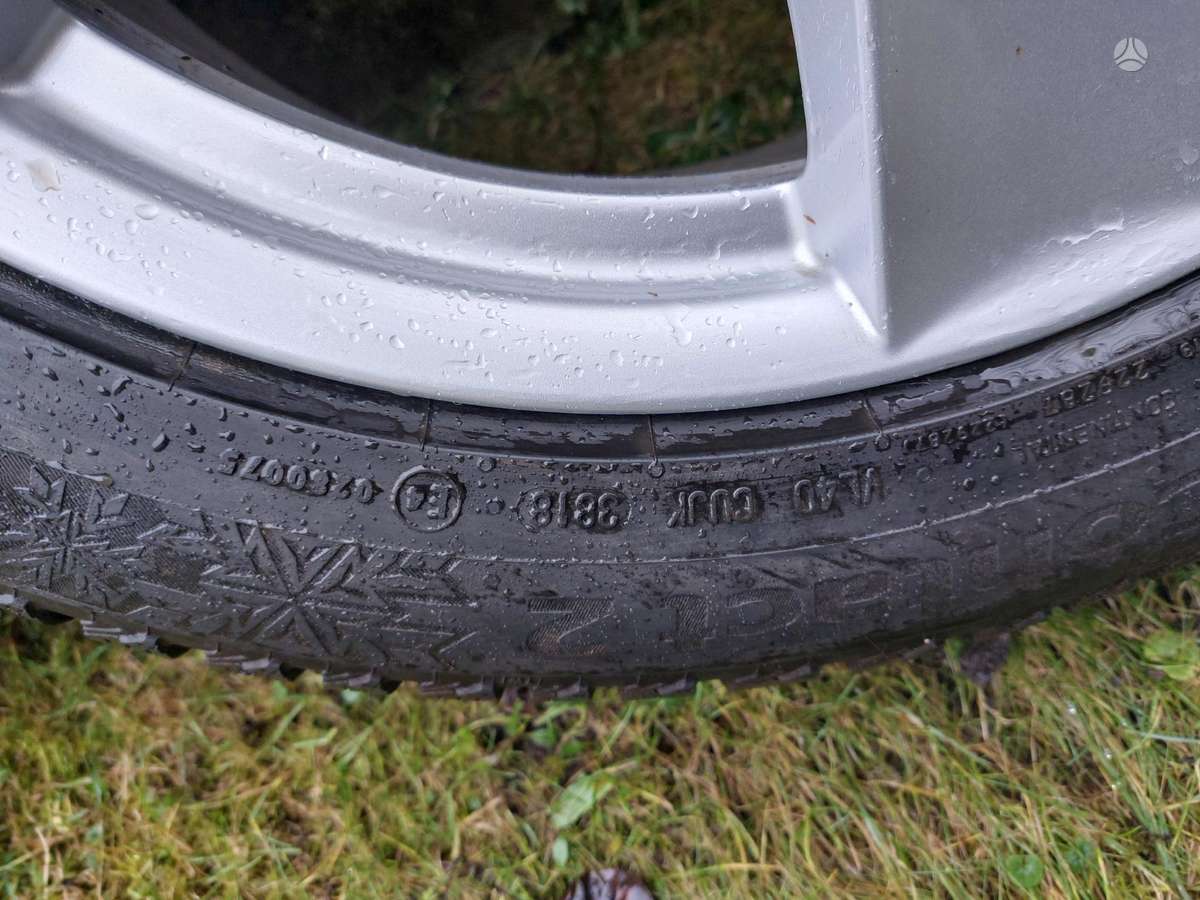 Nokian, зимние 225/50 R17