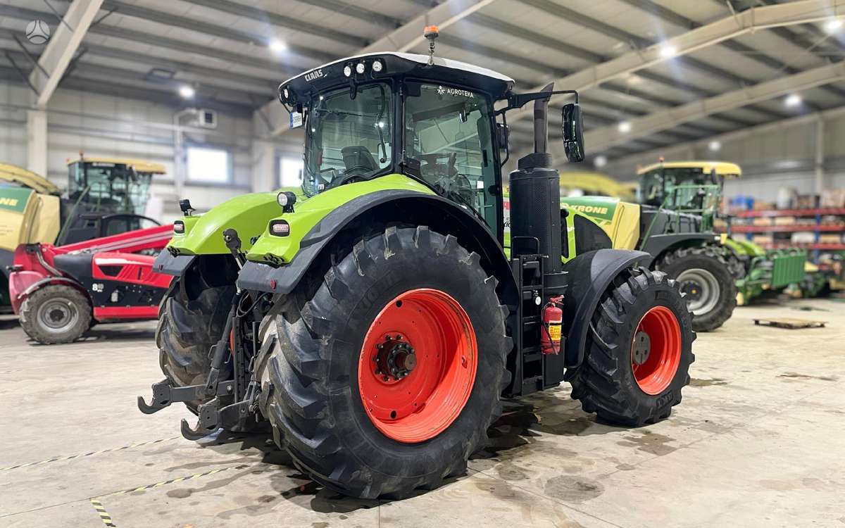 Claas Axion 960 CMATIC, тракторы