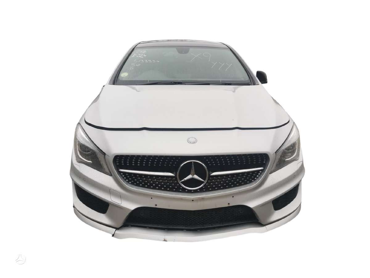 Mercedes-Benz CLA220 rezerves daļās