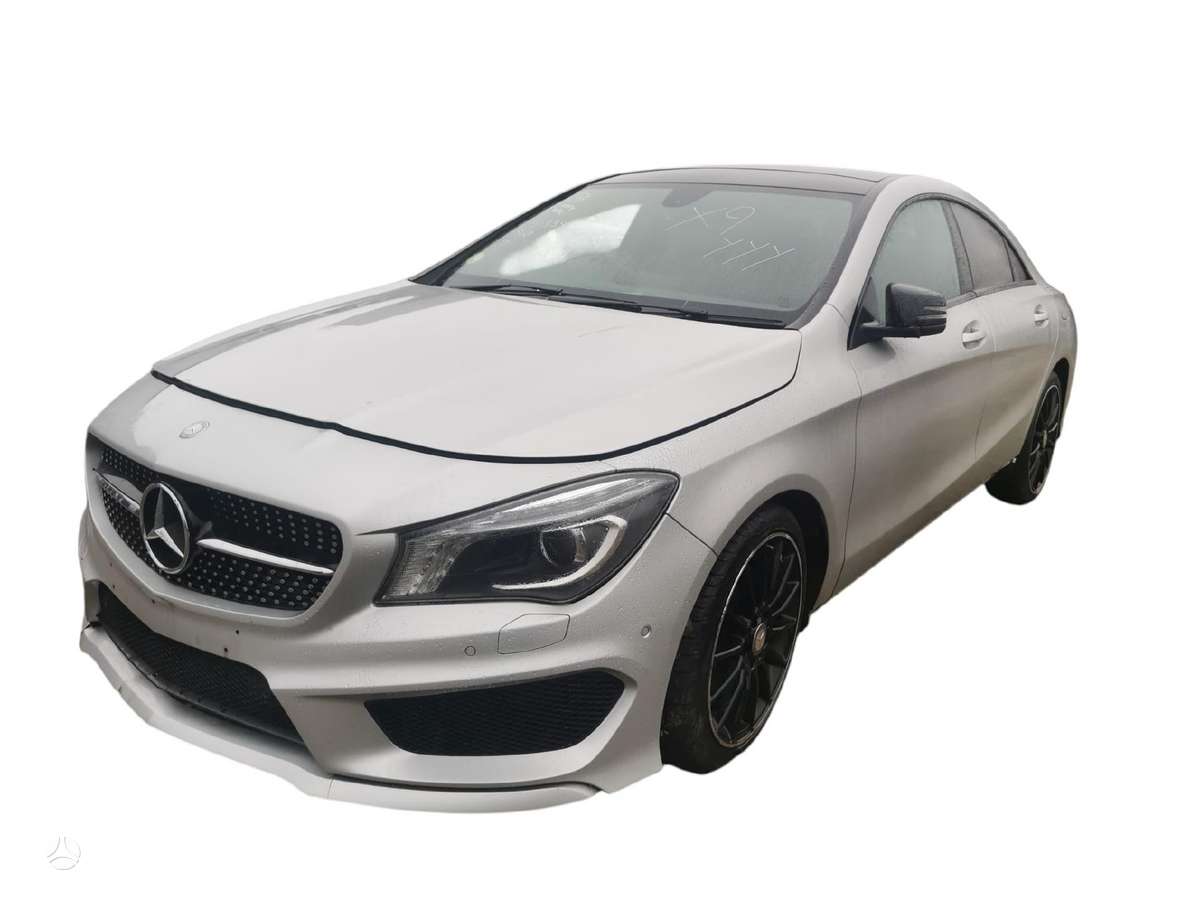 Mercedes-Benz CLA220 rezerves daļās