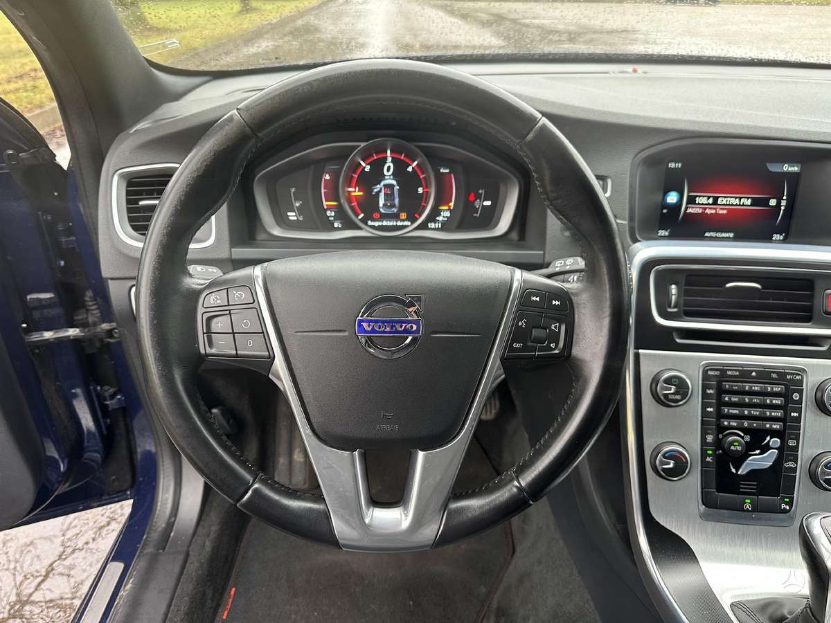 Volvo V60, 2.0 l., hatchback