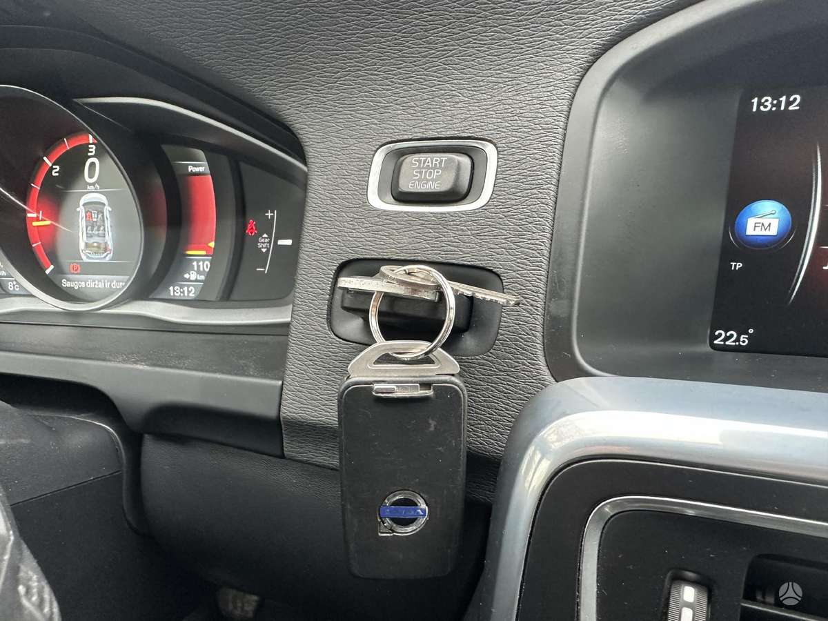 Volvo V60, 2.0 l., Хэтчбек