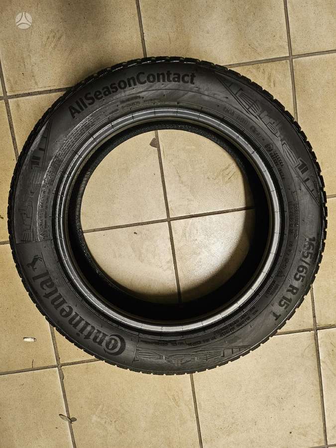 Continental, universalios 165/65 R15