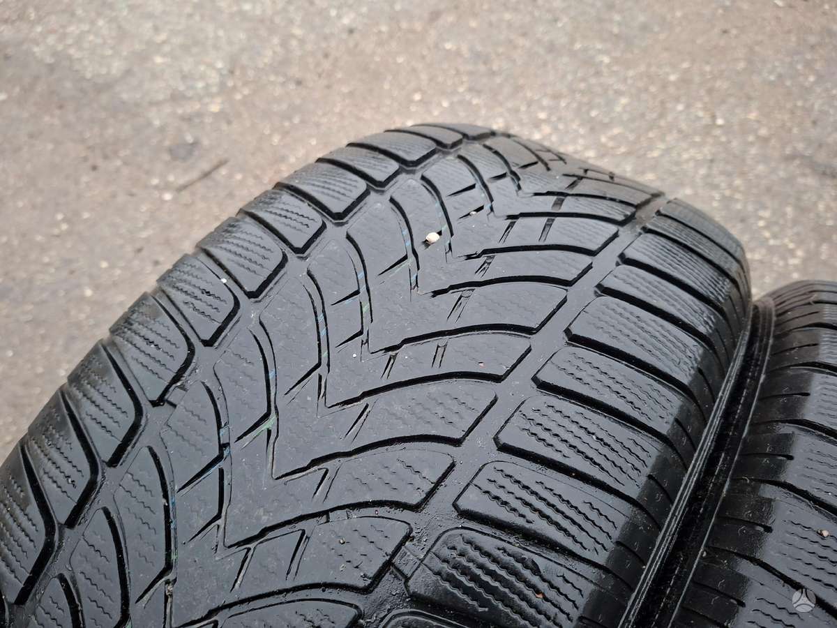 Dunlop, всесезонные 255/55 R18