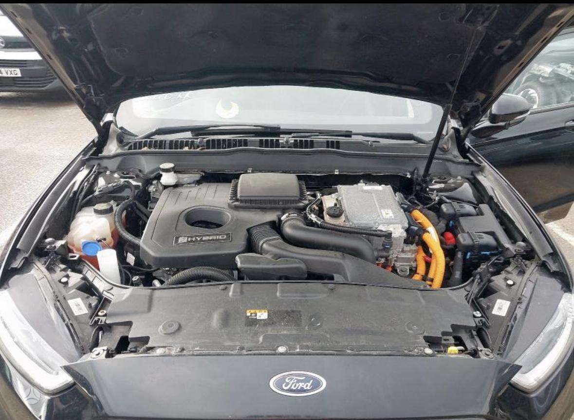 Ford Mondeo dalimis. Dalimis st line