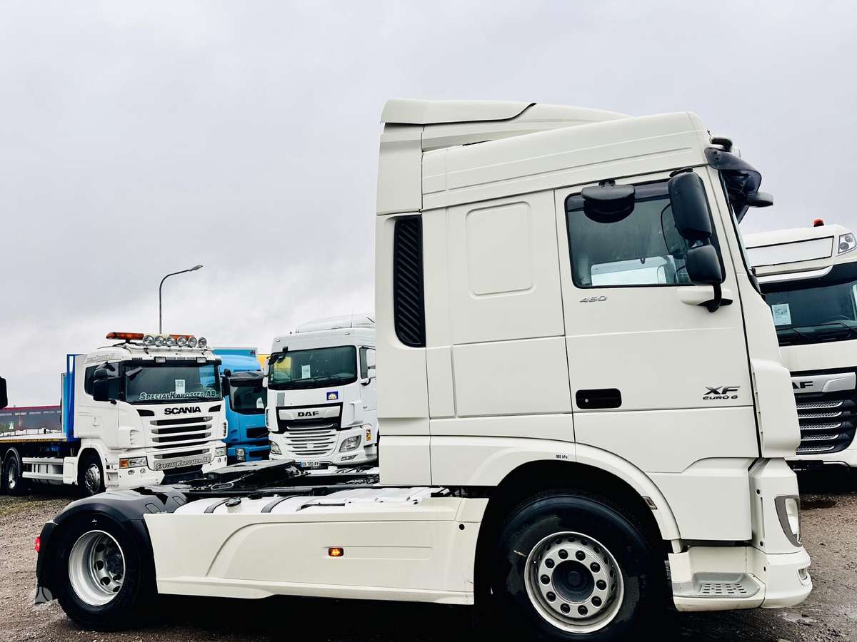 DAF XF 460 Space Cab, double sleeper