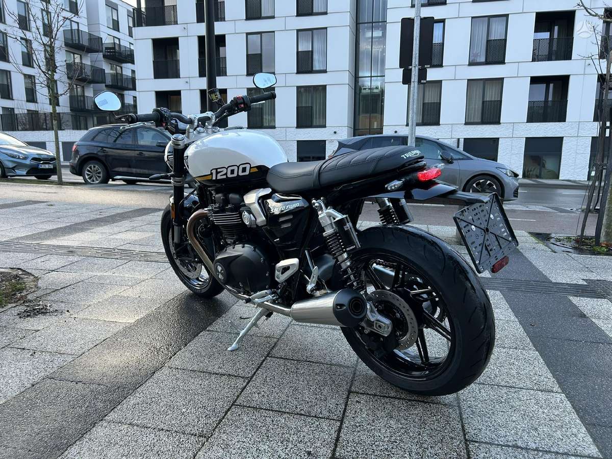 Triumph Speed Twin 1200cc, street / classic