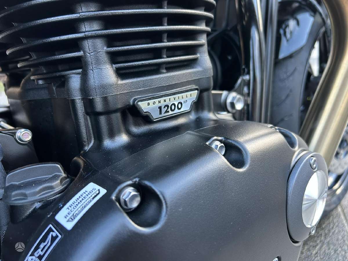 Triumph Speed Twin 1200cc, street / classic