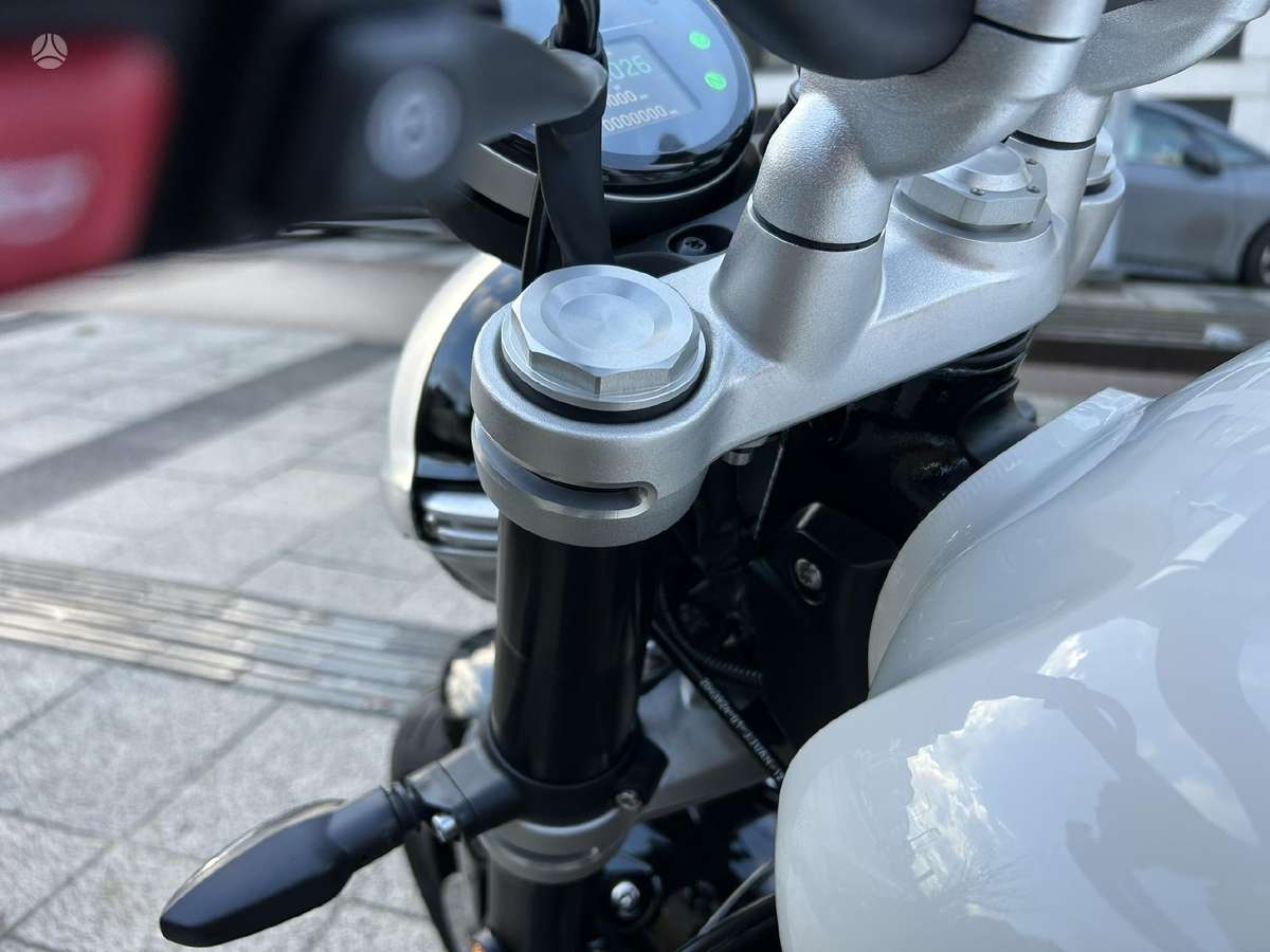 Triumph Speed Twin 1200cc, street / classic