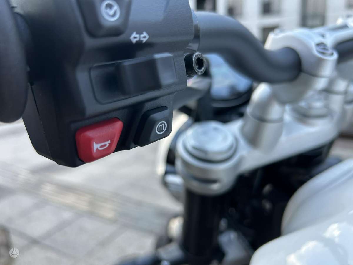 Triumph Speed Twin 1200cc, street / classic