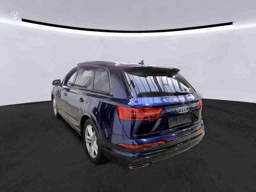 Audi Q7 for parts